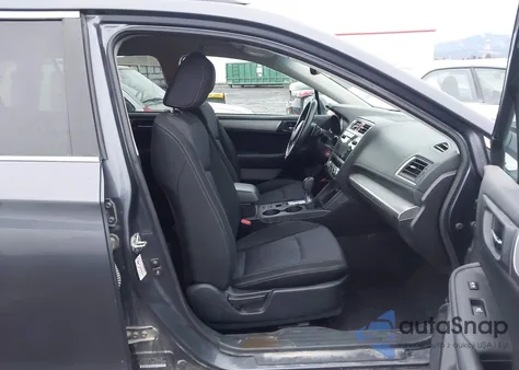 2015 Subaru Outback 2.5I Premium z USA, uszkodzony, nr VIN 4S4BSACC3F3228222